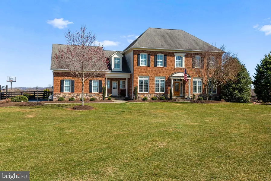 15768 BROOKHILL CT, Waterford, VA 20197