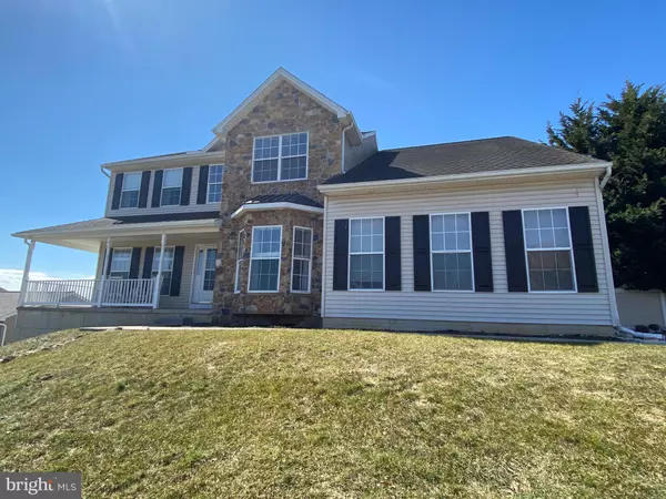 2633 CHRONISTER FARM RD, York, PA 17402