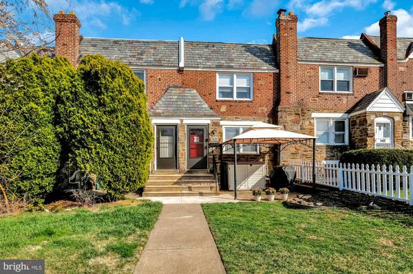 2432 CEDAR LN, Drexel Hill, PA 19026