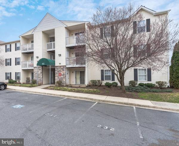 93 FERN OAK CIR #100, Stafford, VA 22554