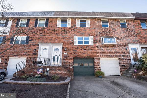 128 SUBURBAN TER, Stratford, NJ 08084