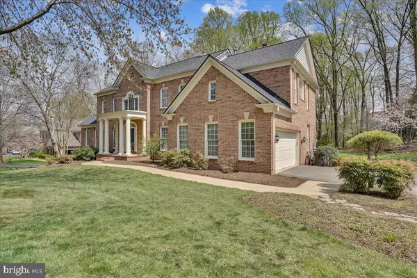 Oakton, VA 22124,3107 SADDLE CREST LN