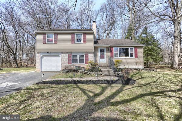 4802 KINGS RD, Doylestown, PA 18901