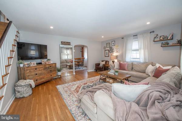 Drexel Hill, PA 19026,927 STANBRIDGE RD