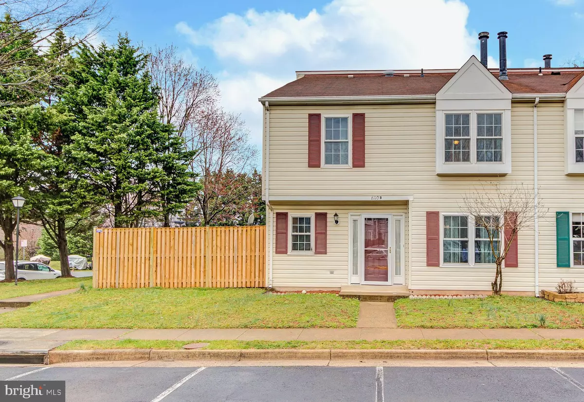 Centreville, VA 20121,6110-B HOSKINS HOLLOW CIR