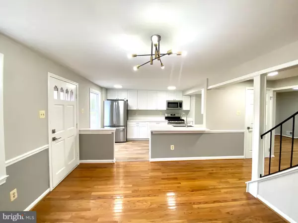 Alexandria, VA 22309,8116 PINELAKE CT