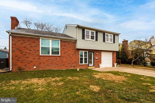 20 N BOOTH DR, New Castle, DE 19720