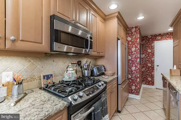 Elkins Park, PA 19027,7900 OLD YORK RD #513B