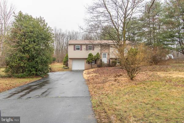 3128 WILD RUN RD, Pennsburg, PA 18073