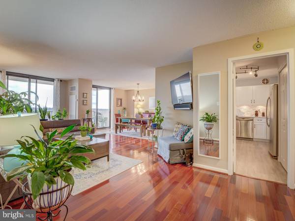 7420 WESTLAKE TER #1510, Bethesda, MD 20817