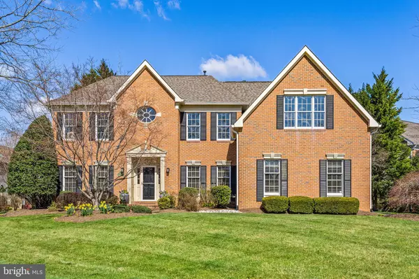 6112 RIDGE HAVEN CT, Centreville, VA 20120