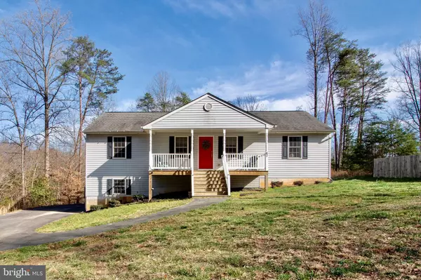 67 WILLIAM AND MARY LN, Stafford, VA 22554