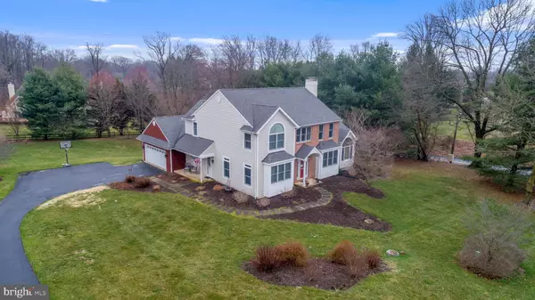 500 FOX HOLLOW DR, Kennett Square, PA 19348