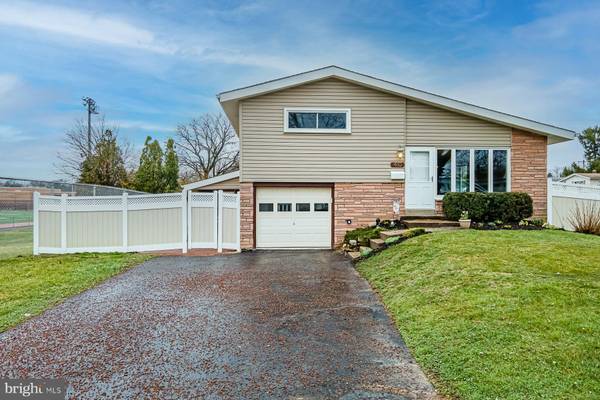 410 CROSSFIELD RD, King Of Prussia, PA 19406