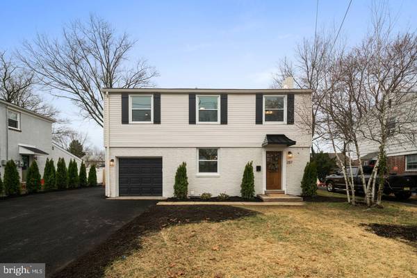 257 W CRYSTAL LAKE AVE, Haddonfield, NJ 08033