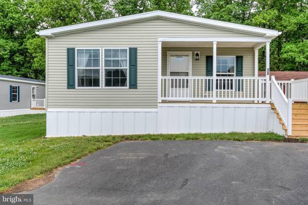 28 MEADOWVIEW DR, New Bloomfield, PA 17068