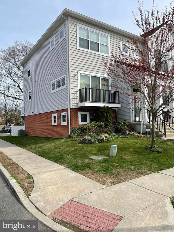 42 POPLAR STREET SOUTH, Glassboro, NJ 08028