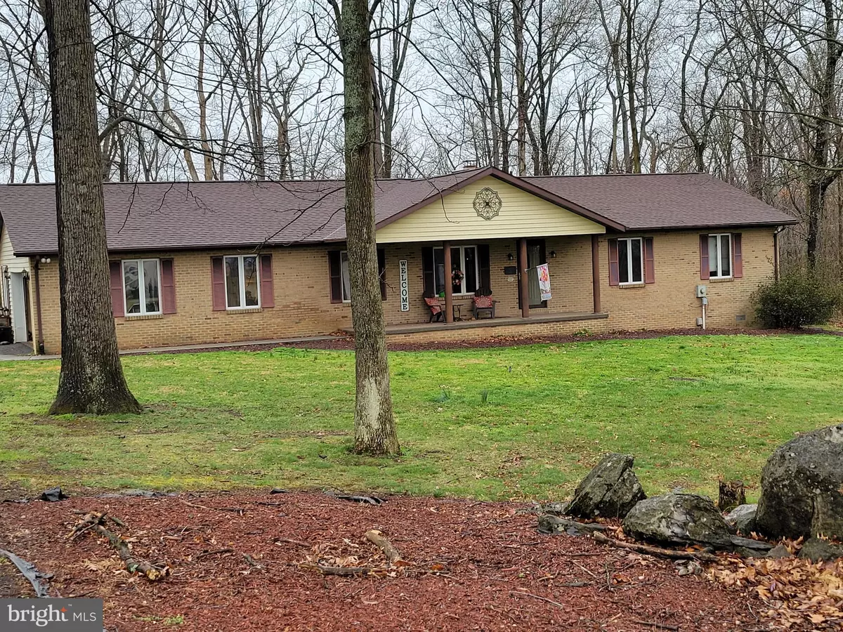 Martinsburg, WV 25403,219 SHADOW LN