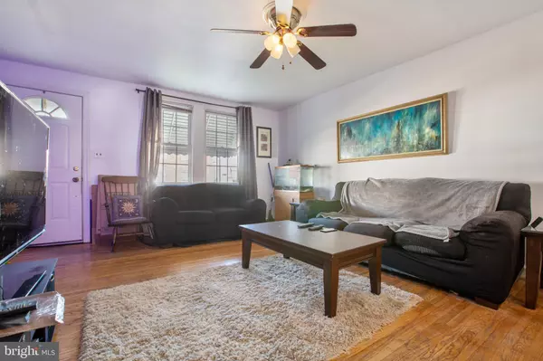Philadelphia, PA 19136,4558 LORING ST