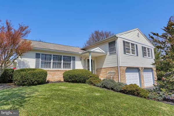 23 CORVAIR DR, Dillsburg, PA 17019