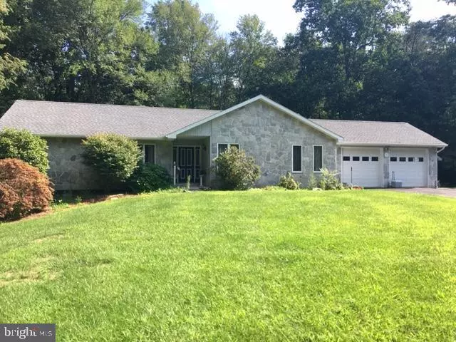 3461 FISHING CREEK VALLEY RD, Harrisburg, PA 17112