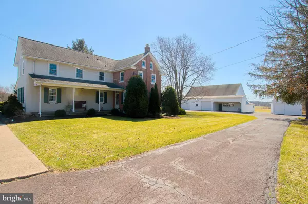 836 BLOOMING GLEN RD, Blooming Glen, PA 18911