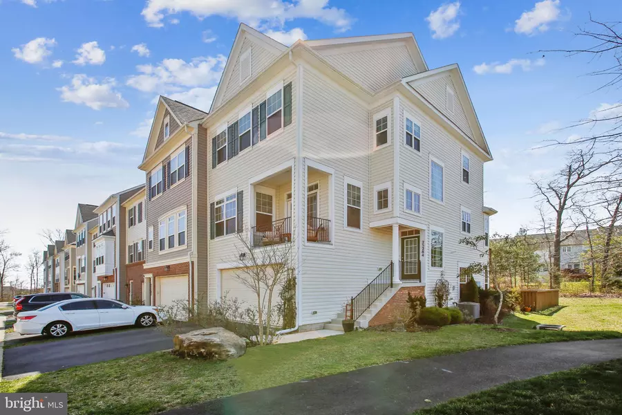 25284 DEMILTON TER, Chantilly, VA 20152