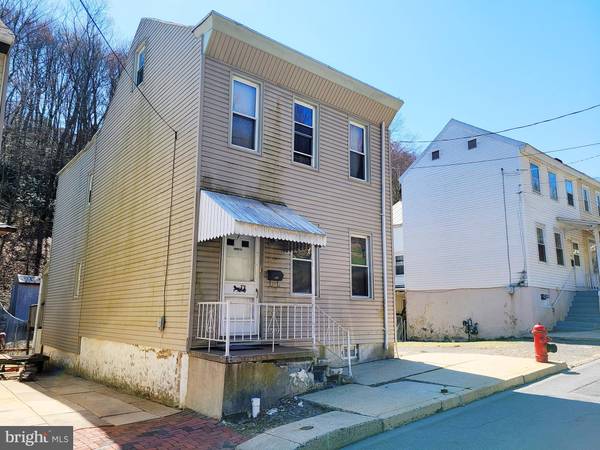 75 MAIN ST, Pottsville, PA 17901