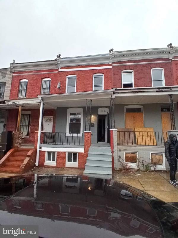 2156 HOLLINS ST, Baltimore, MD 21223