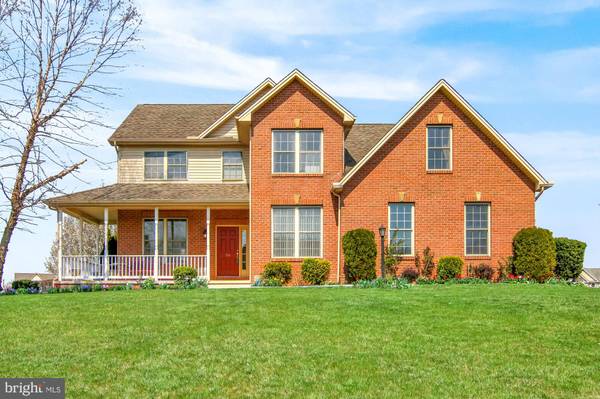 36 STONE RUN DR, Mechanicsburg, PA 17050