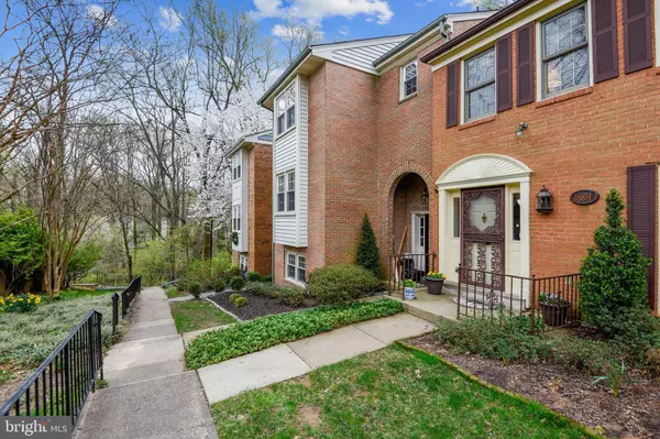 Falls Church, VA 22043,6604 MIDHILL PL