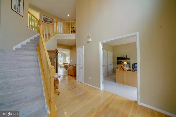 Dayton, MD 21036,13813 HOLLY CREST LN