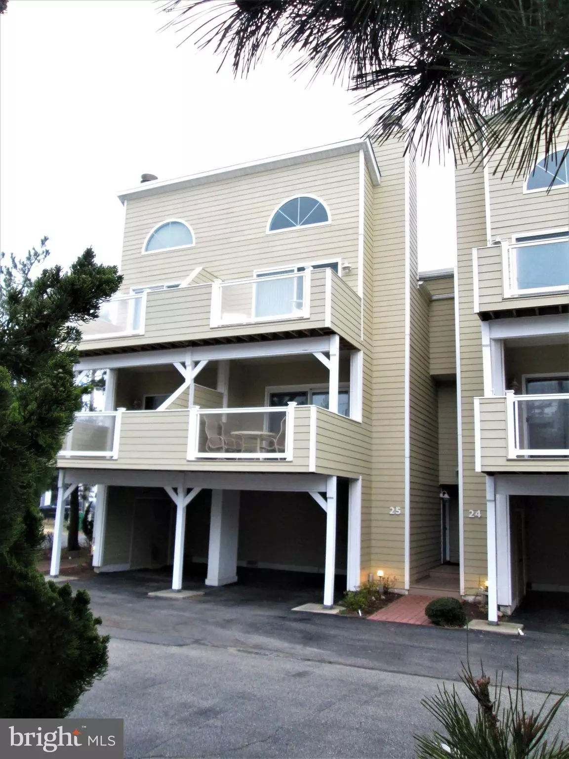 Fenwick Island, DE 19944,40142 N CAROLINA AVE #25