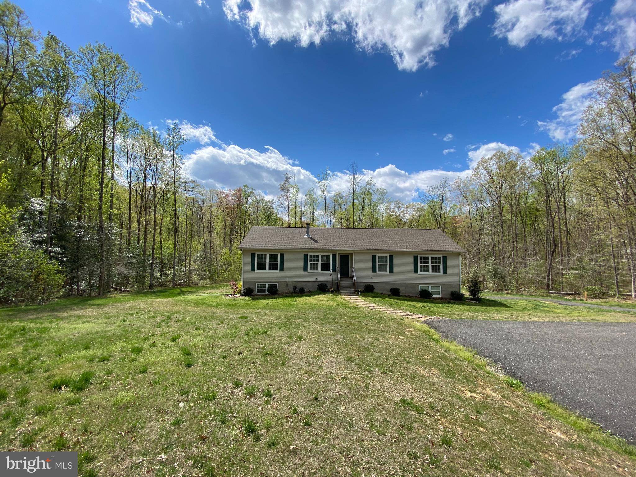 Fredericksburg, VA 22406,312 RICHARDS FERRY RD