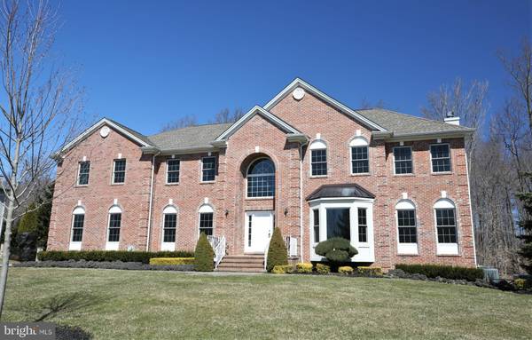 10 WEDGEWOOD CT, Monroe Township, NJ 08831