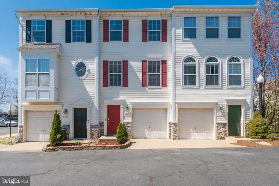 21847 COBBLE POND SQ, Ashburn, VA 20147