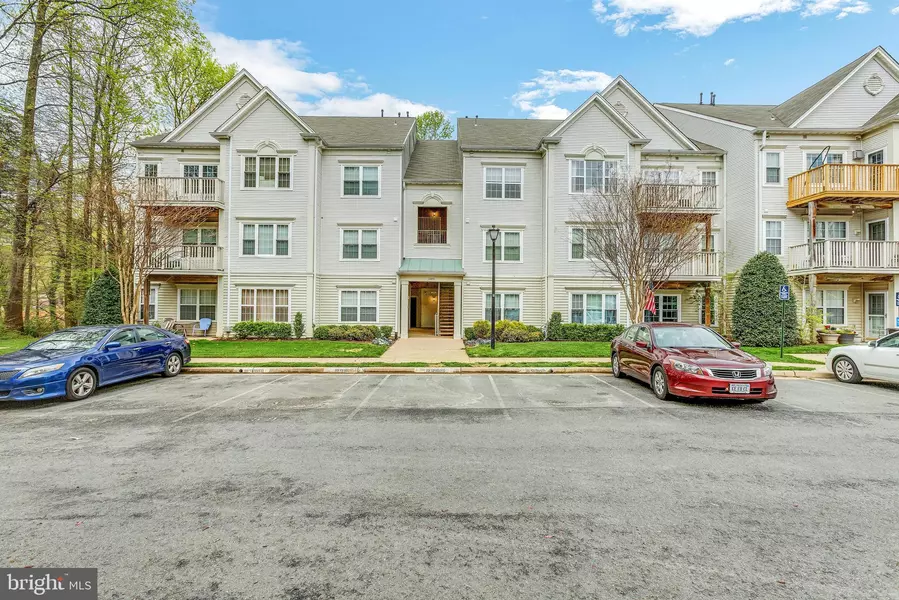 12491 HAYES CT #101, Fairfax, VA 22033