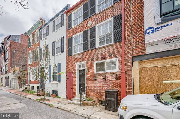 2412 DELANCEY ST, Philadelphia, PA 19103