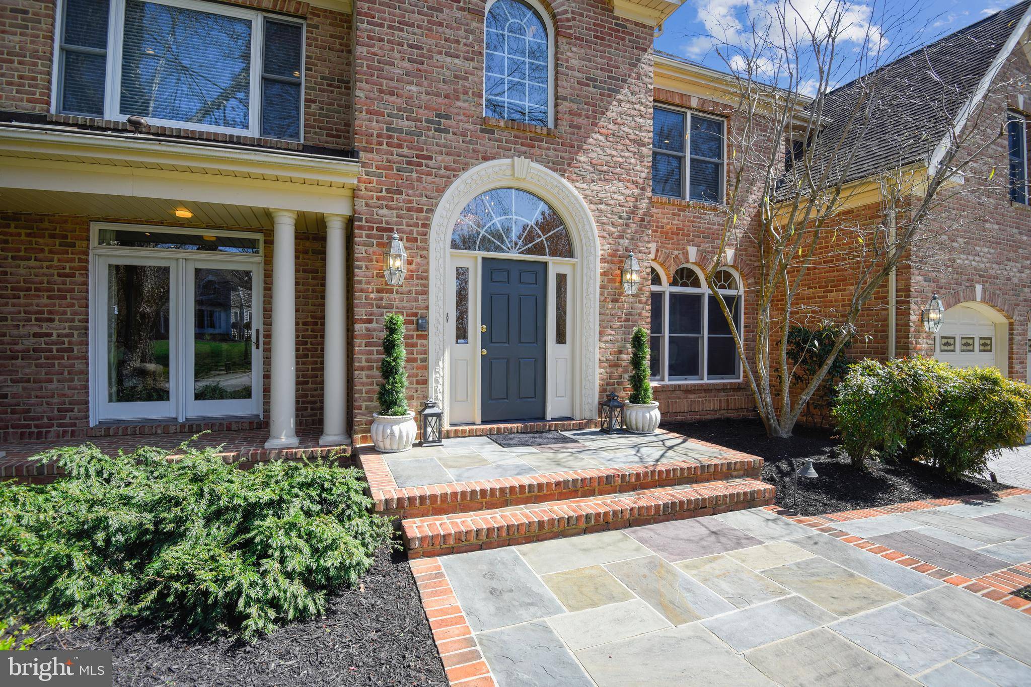 Annapolis, MD 21401,373 CARRIAGE PARK WAY