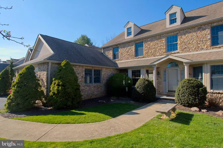 1017 STONE STACK DR, Bethlehem, PA 18015