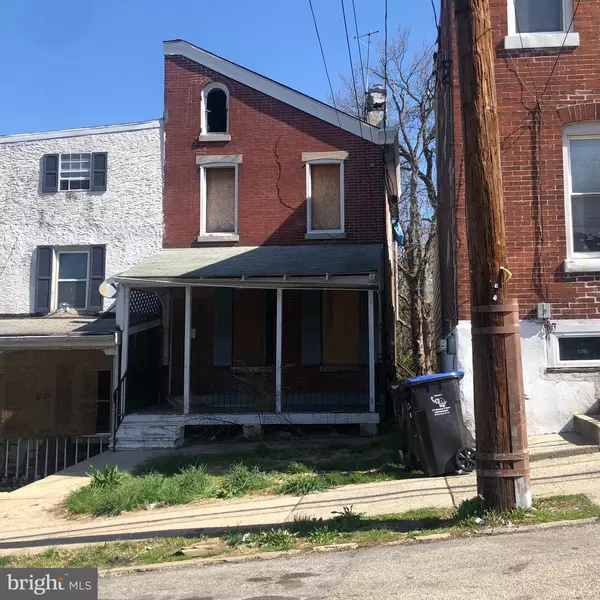 419 E OAK ST, Norristown, PA 19401