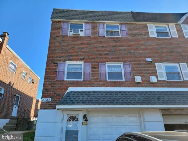 2733 TOLBUT ST, Philadelphia, PA 19152