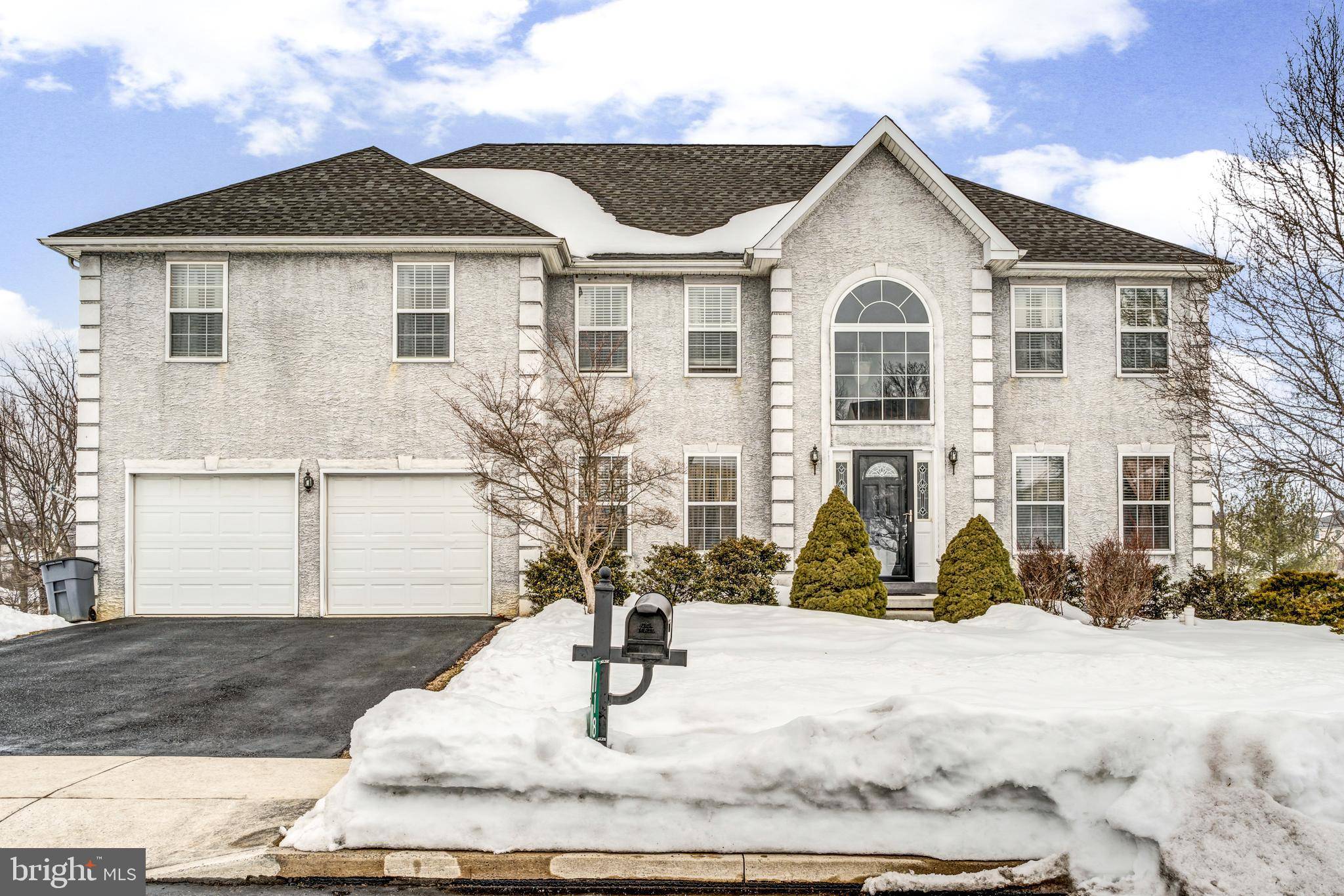 118 WALKER DR, Northampton, PA 18067