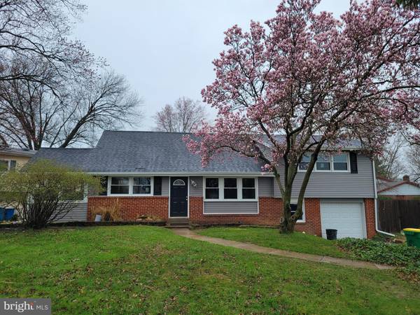 4529 PICKWICK DR, Wilmington, DE 19808