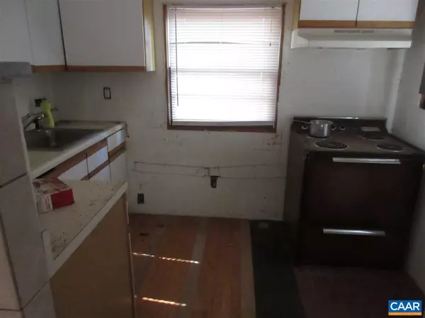 Stanardsville, VA 22973,878 RED BIRD DR DR