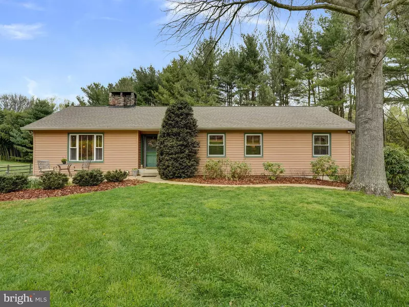 96 DEER PATH LN, Kennett Square, PA 19348