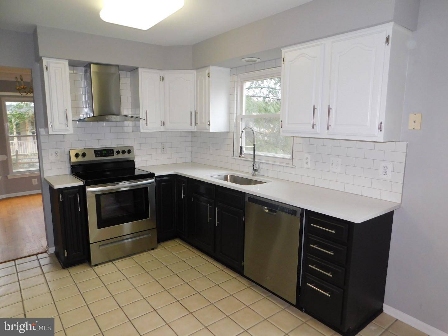 Reston, VA 20191,2337 COLTS BROOK DR