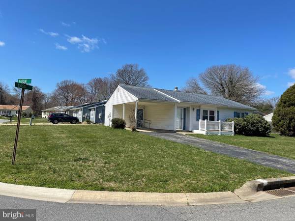 3 VIOLIN RD, Newark, DE 19713