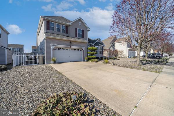 23 PEAKSAIL DR, Bayville, NJ 08721