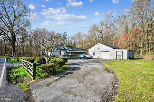 5874 DEALE BEACH RD, Deale, MD 20751